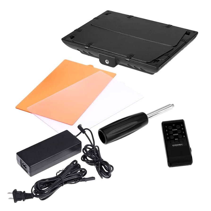 Yongnuo YN-900 LEDビデオライト900球のLEDを搭載 カメラ&amp;ビデオカメラ用 (AC電源アダプター付き 5500Kのみ) qqffhab Amazon | Yongnuo YN-900 LEDビデオライト900球のLEDを搭載